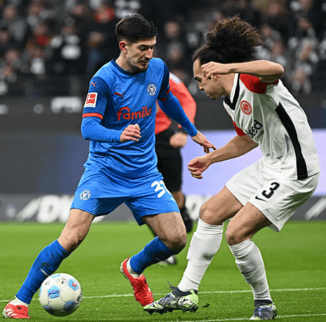 九游体育娱乐-包含德国杯赛前再迎强敌；本菲卡完成体检；主帅态度——底气十足；轮换策略成焦点的词条